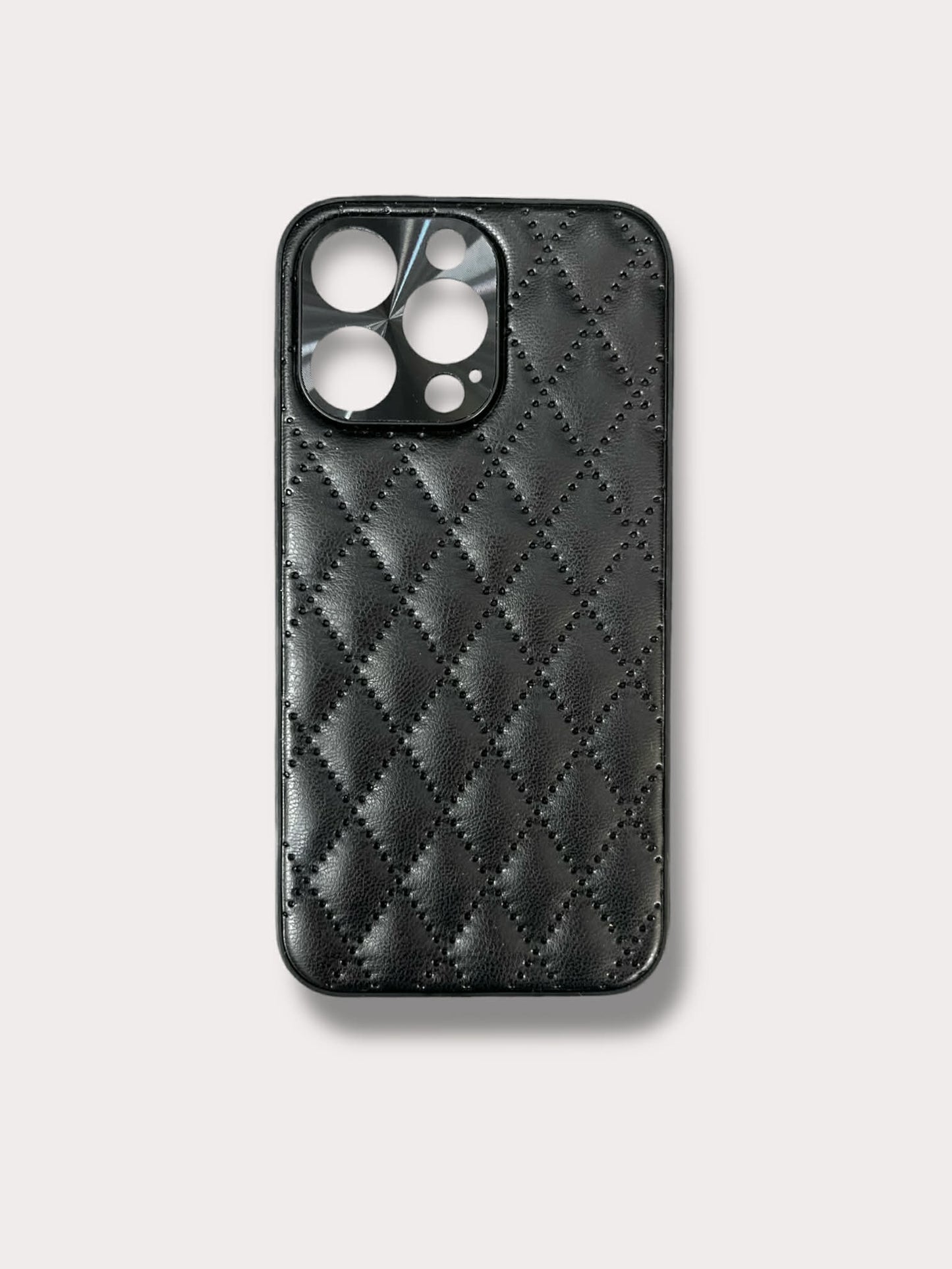 Black Quilted Elegance Кейс