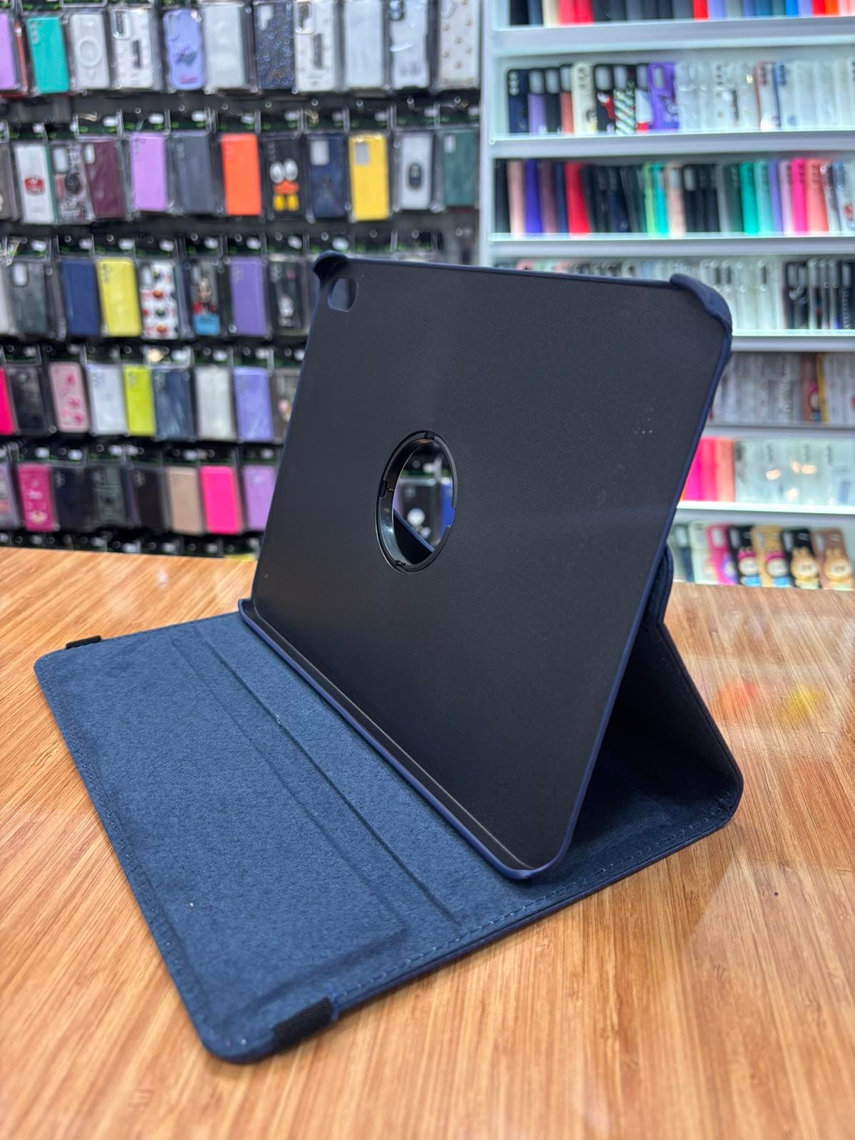 Въртящ се калъф на 360° за iPad 10,9”/A16