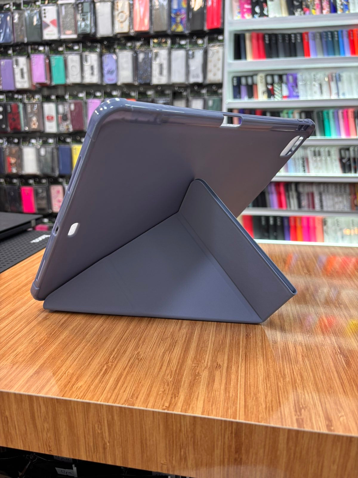 Калъф с оригами стойка за iPad 13 pro (2024)