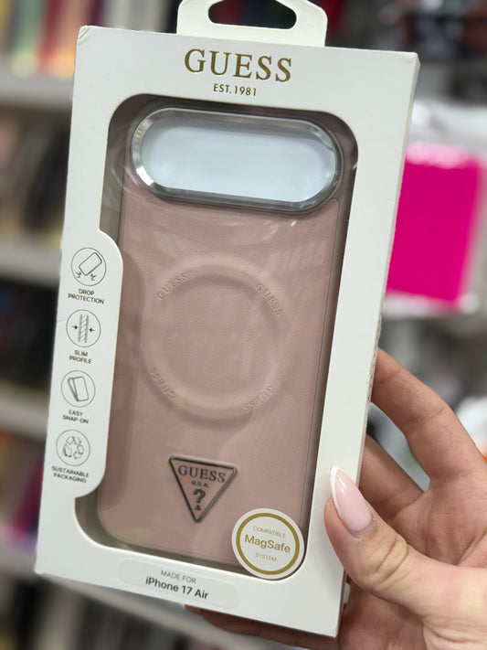 Guess Pink MagSafe Кейс