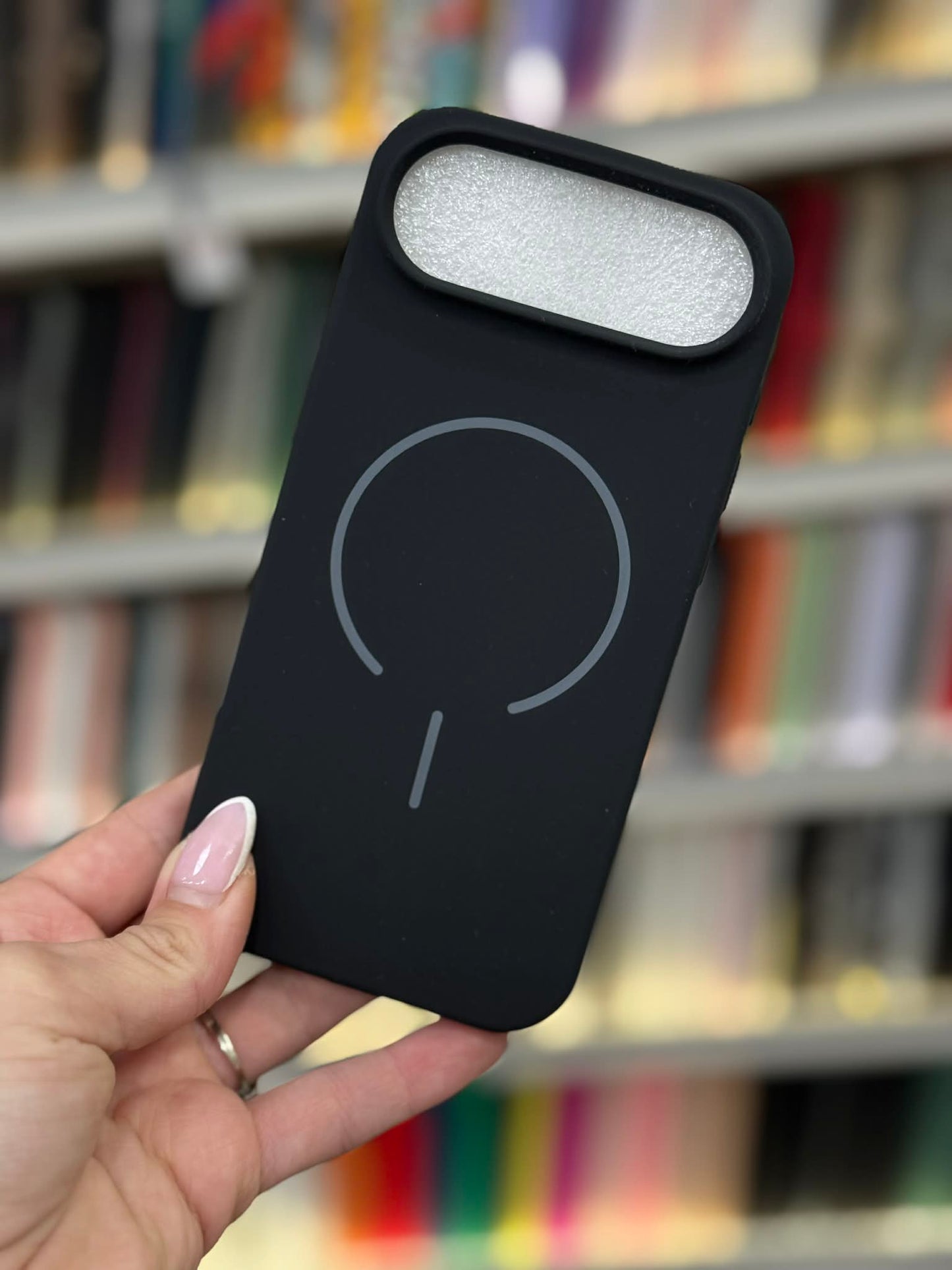 Black MagSafe Кейс