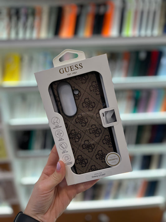 Guess MagSafe Кейс