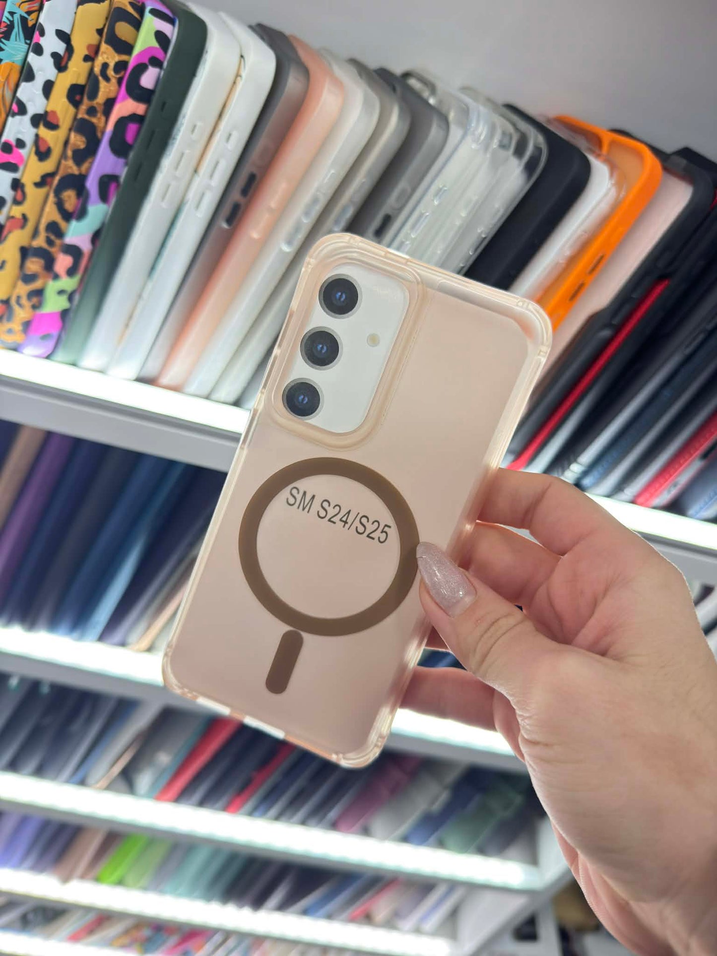Matt Orange MagSafe Кейс