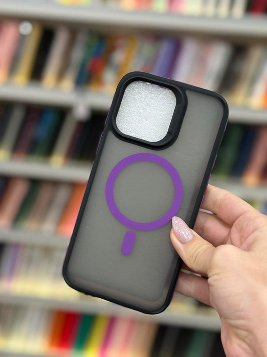 Violet MagSafe Кейс