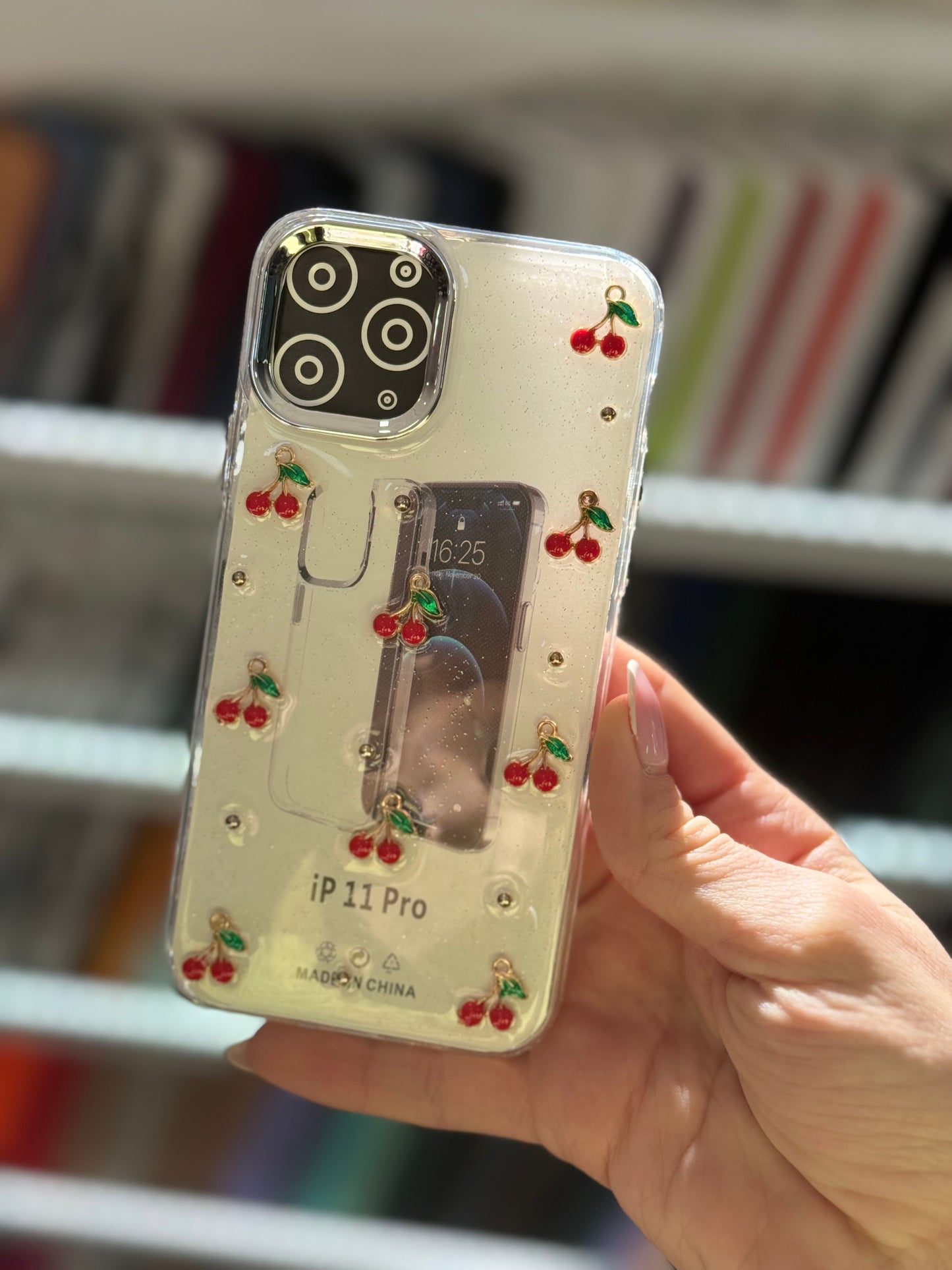 Charm Me Series Кейс