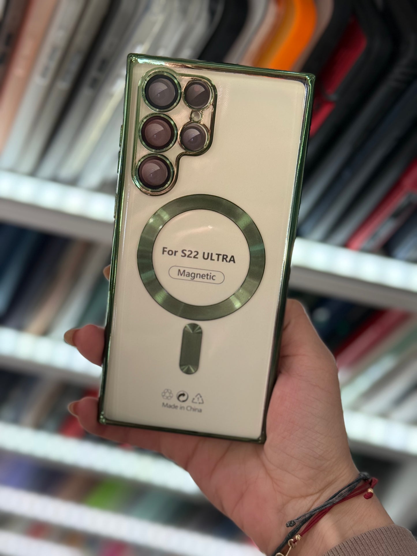 MagSafe Clear Green Кейс
