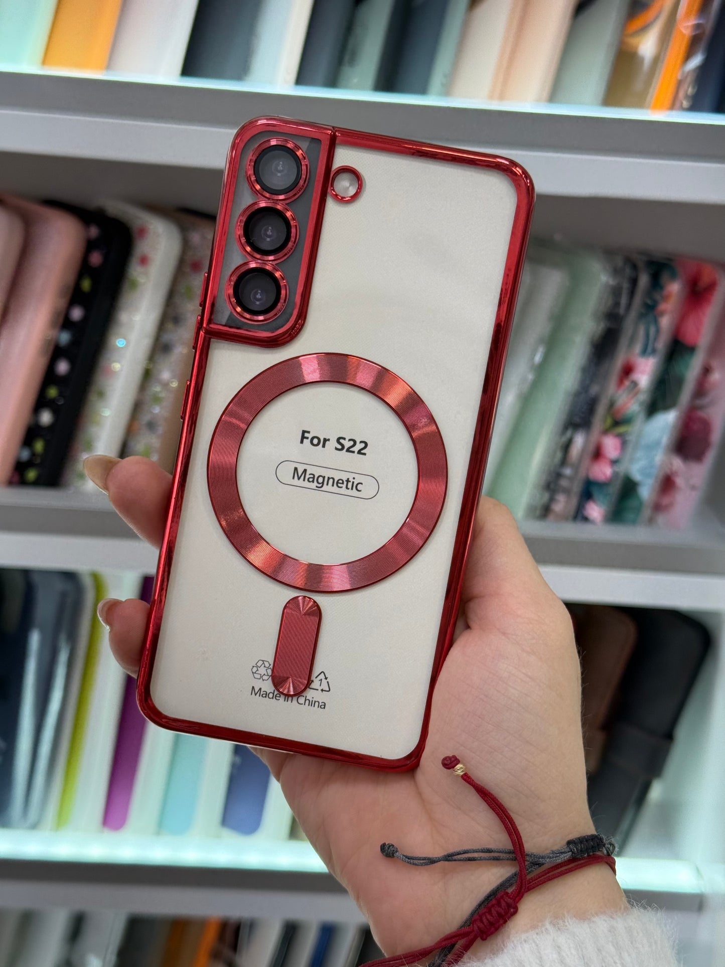MagSafe Clear Red Кейс