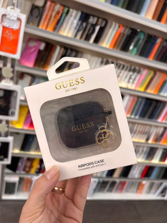 Калъф Guess 4G Charms Silicone за AirPods 3