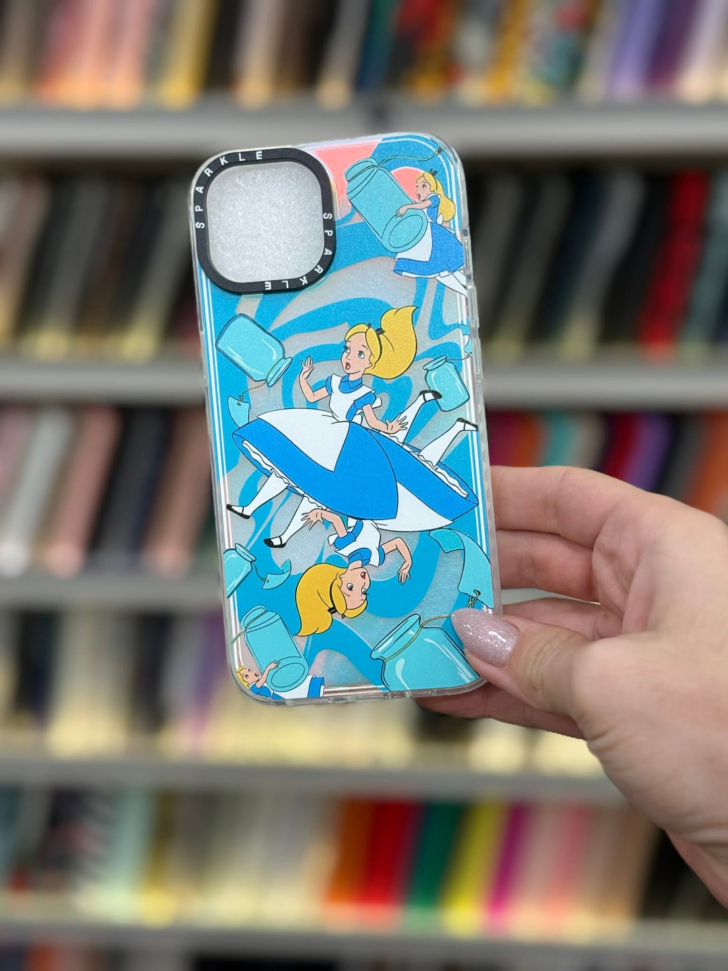 Alice in Wonderland Кейс