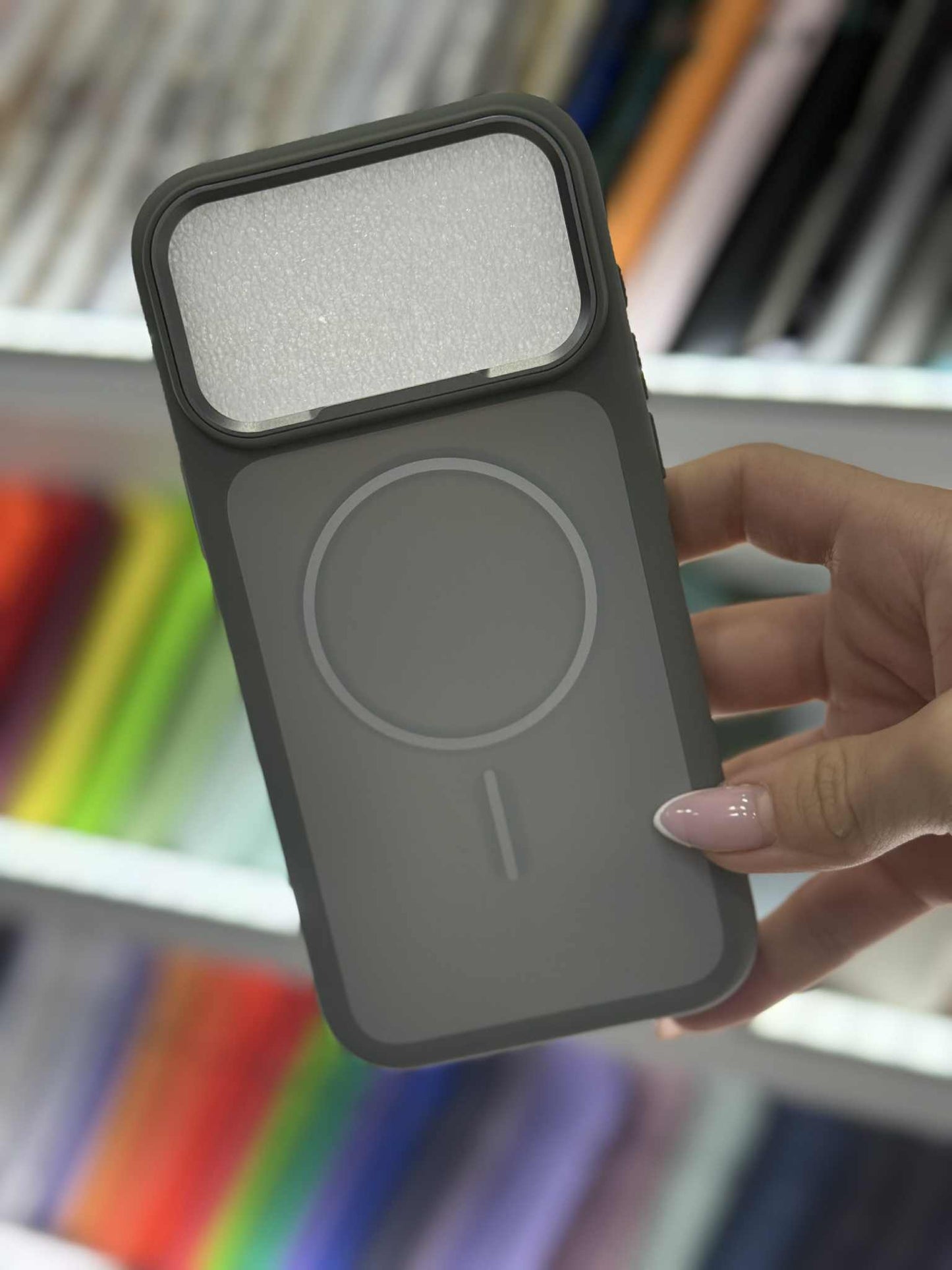 Gray MagSafe Кейс