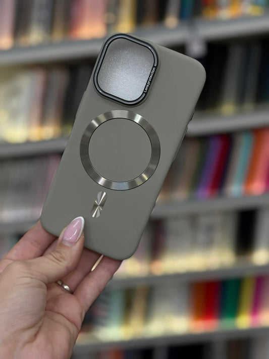 Silver MagSafe Кейс
