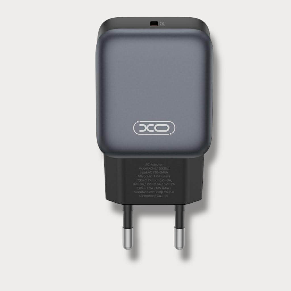 Адаптер XO 220V 30W, USB-C - Черен