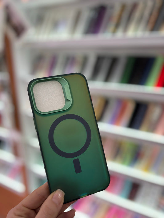 AeroGlow MagSafe Shield Кейс