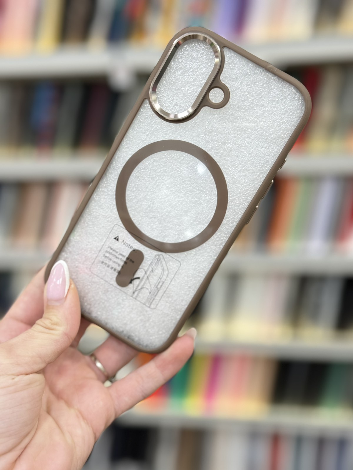 MagSafe Clear Brown Кейс