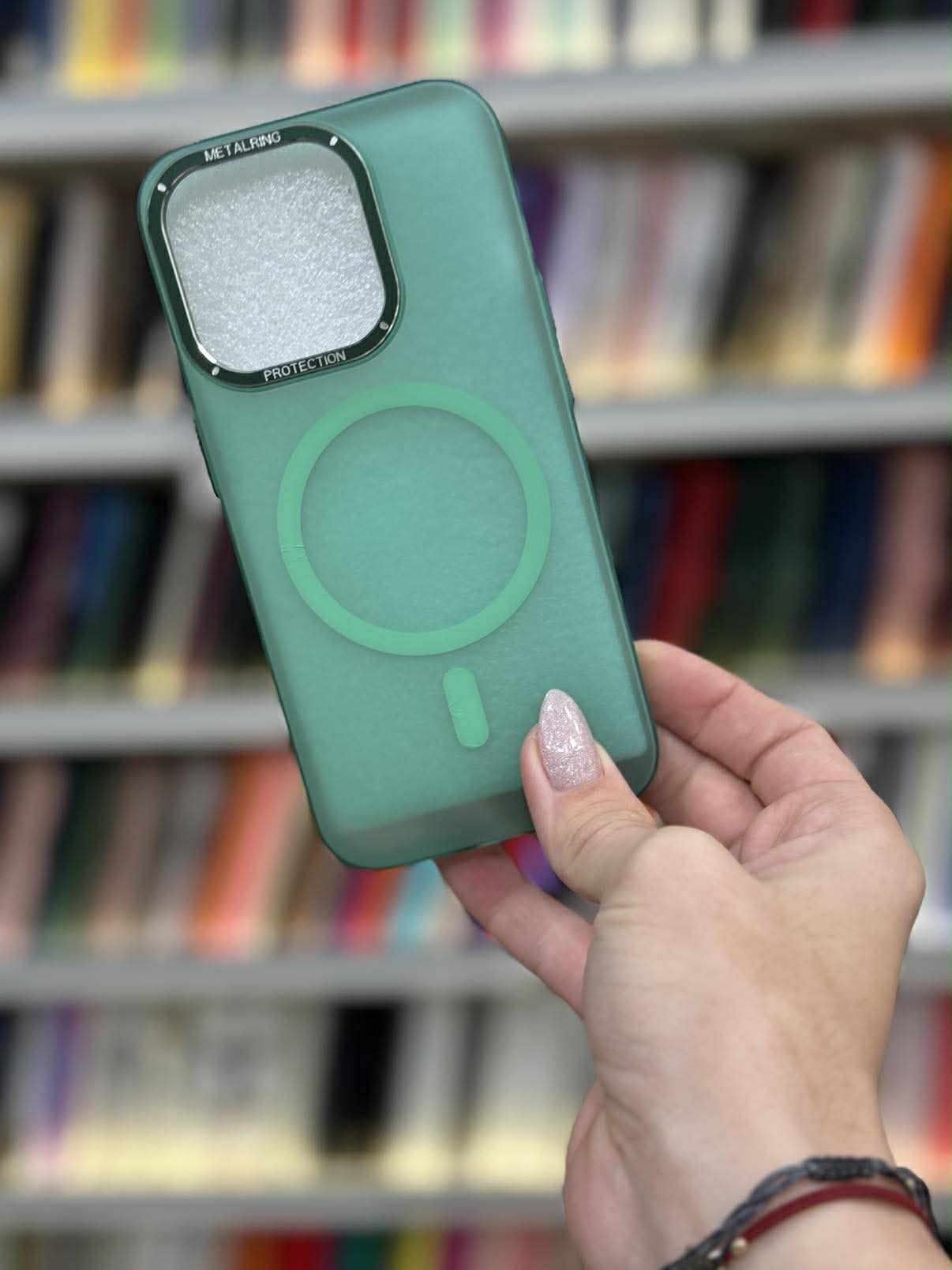 Clear Green MagSafe Кейс